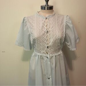 VTG Gilead Nightgown Mint Green Eyelet Button Flutter Sleeve Sz. L Cottagecore